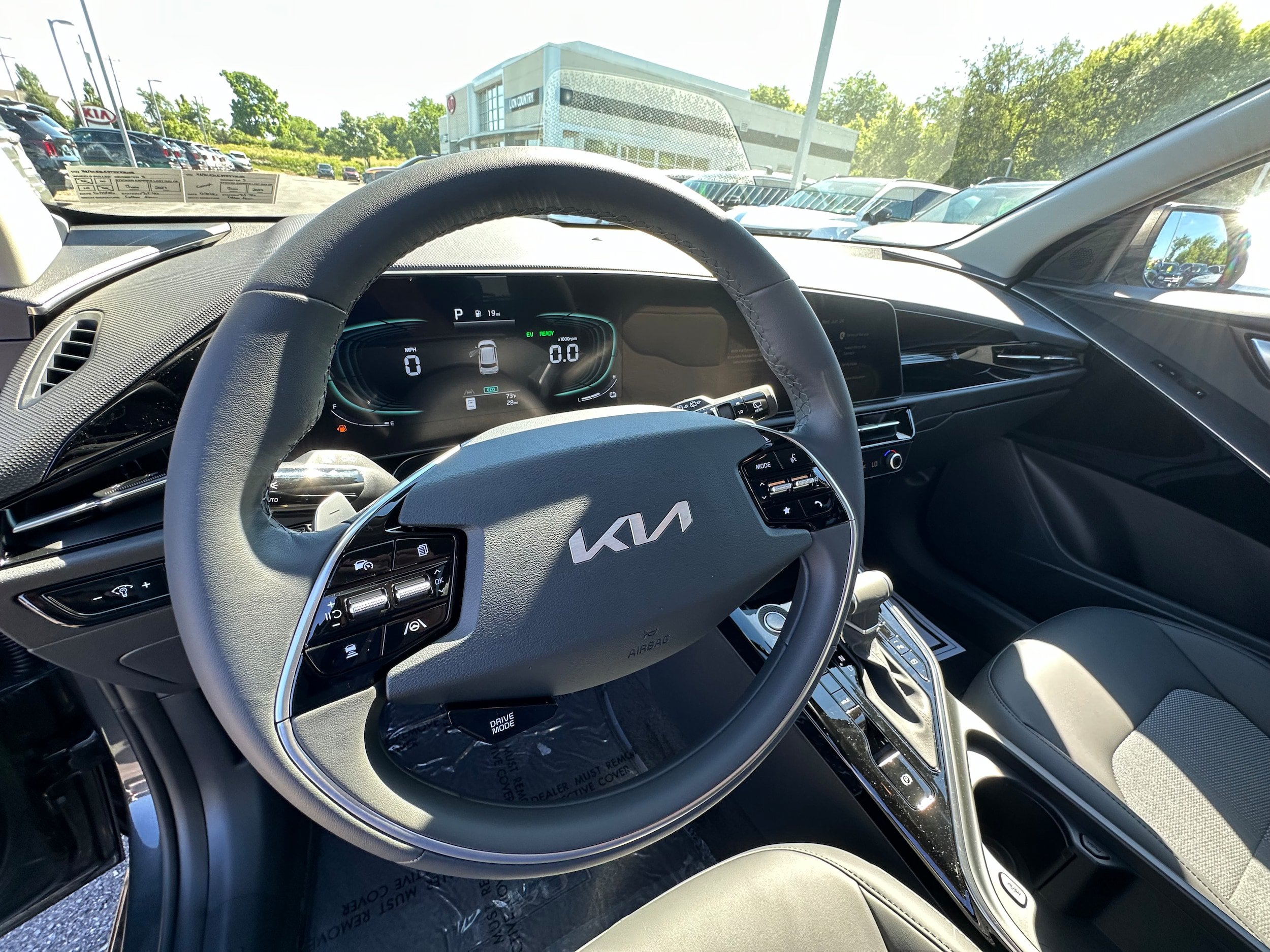 New 2026 Kia Niro EX FWD image 26