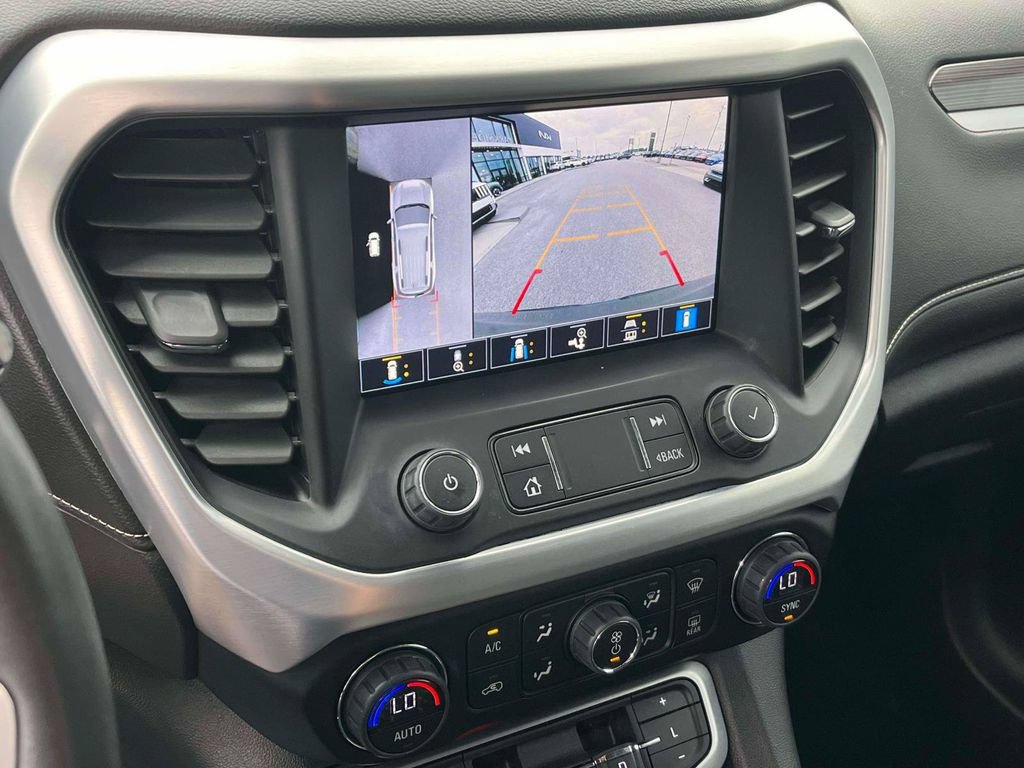 Used 2021 GMC Acadia SLT w/ Technology Package AWD/4WD image 24