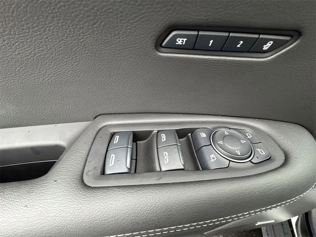 New 2025 Cadillac XT6 Premium Luxury w/ Technology Package image 13