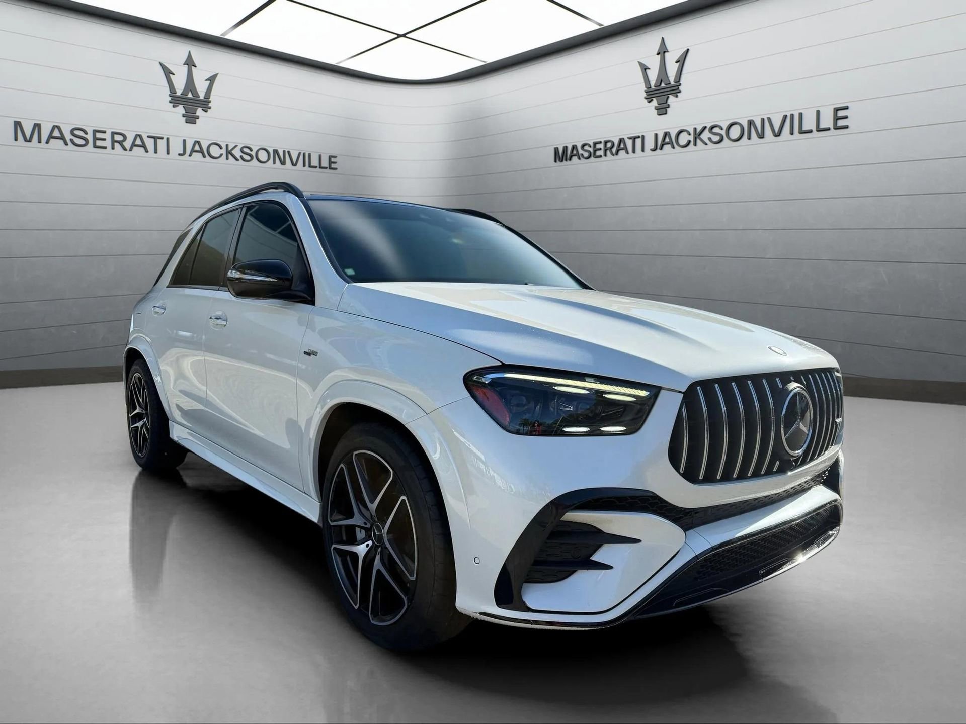 Used 2024 Mercedes-Benz GLE 53 AMG 4MATIC image 10