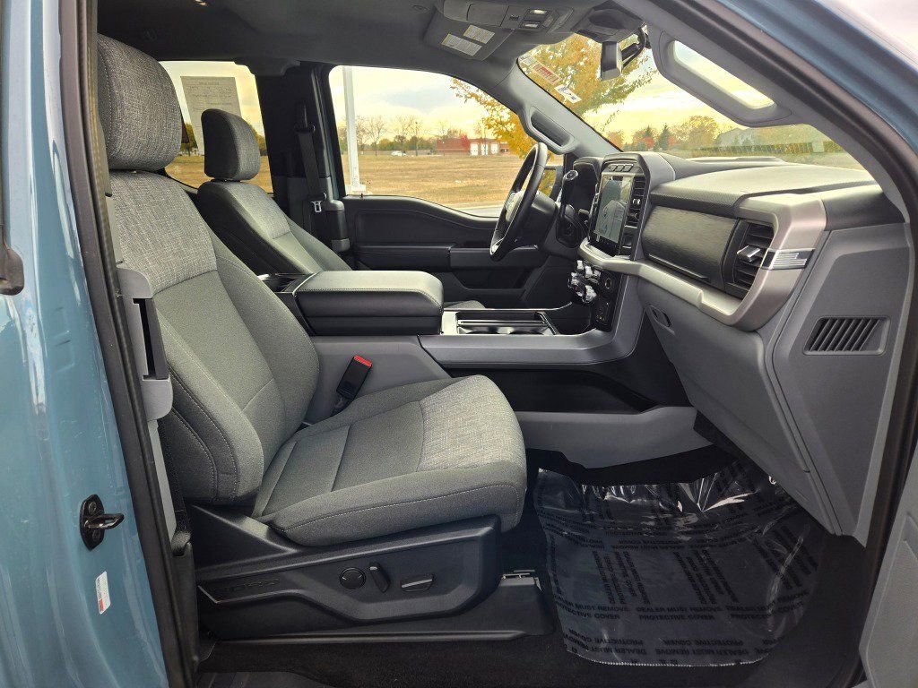 Used 2023 Ford F150 XLT w/ Equipment Group 302A High image 6