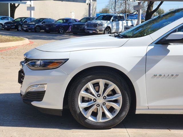 Used 2020 Chevrolet Malibu LT image 16