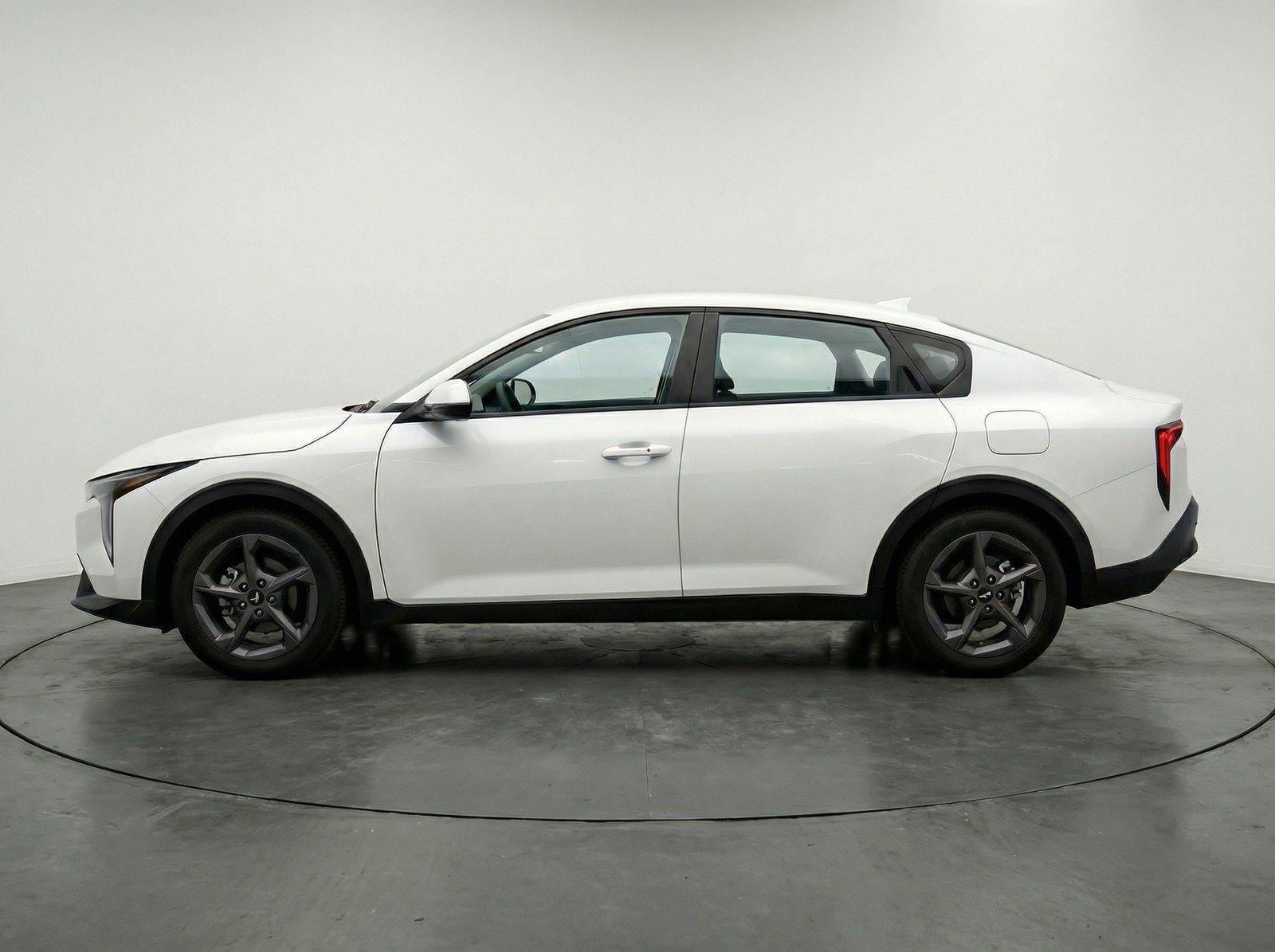 Used 2025 Kia K4 FWD image 5