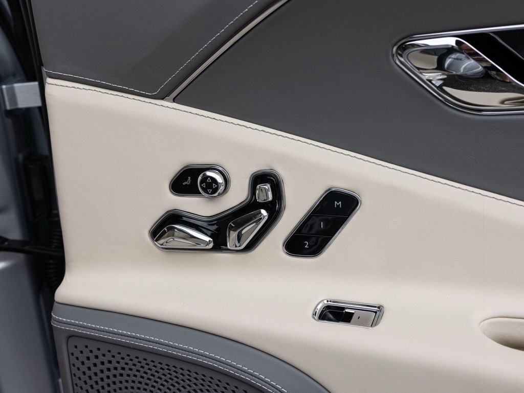 New 2026 Bentley Flying Spur Plug-In Hybrid AWD/4WD image 72