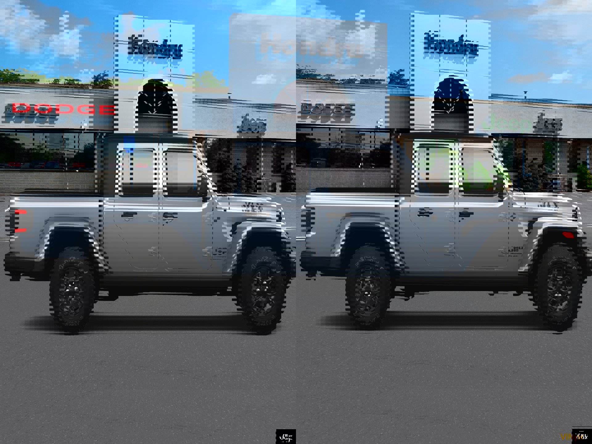 New 2025 Jeep Gladiator Sport image 9