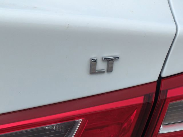 Used 2024 Chevrolet Malibu LT FWD image 12