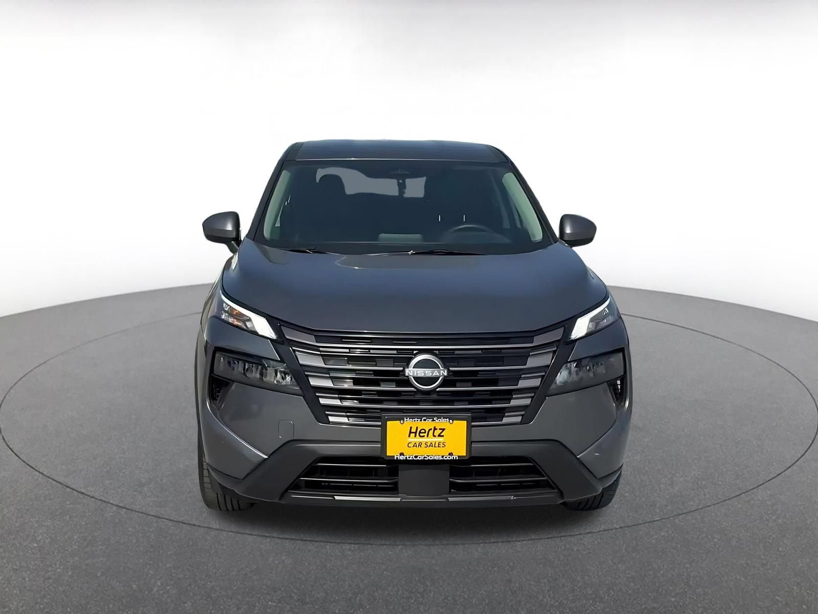 Used 2026 Nissan Rogue SV FWD image 4