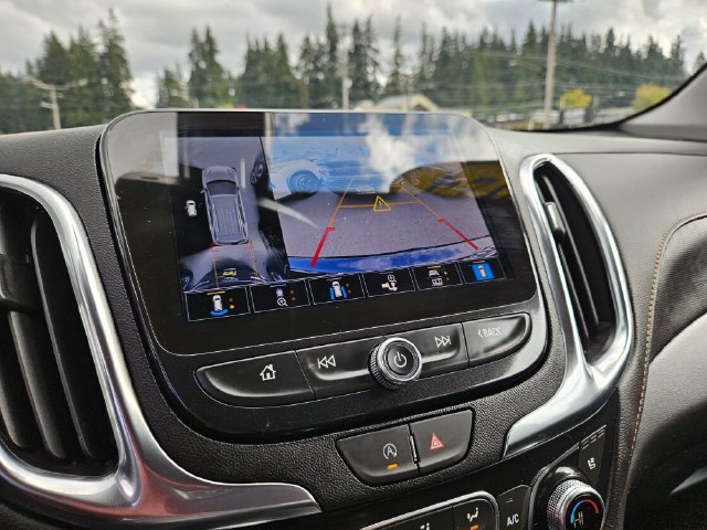Used 2024 Chevrolet Equinox Premier AWD/4WD image 35
