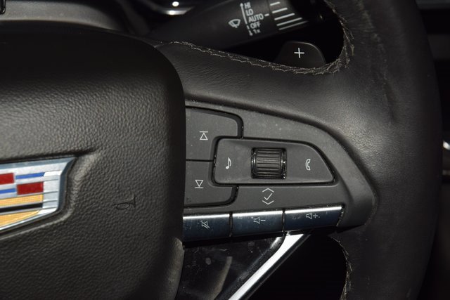 Used 2023 Cadillac Escalade Sport w/ LPO, ONYX Package image 43