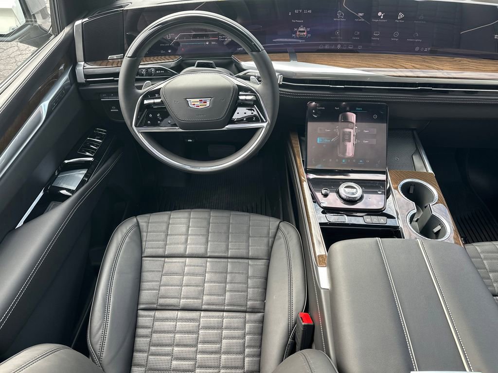 New 2026 Cadillac Escalade ESV Platinum Sport w/ LPO, ONYX Package image 24