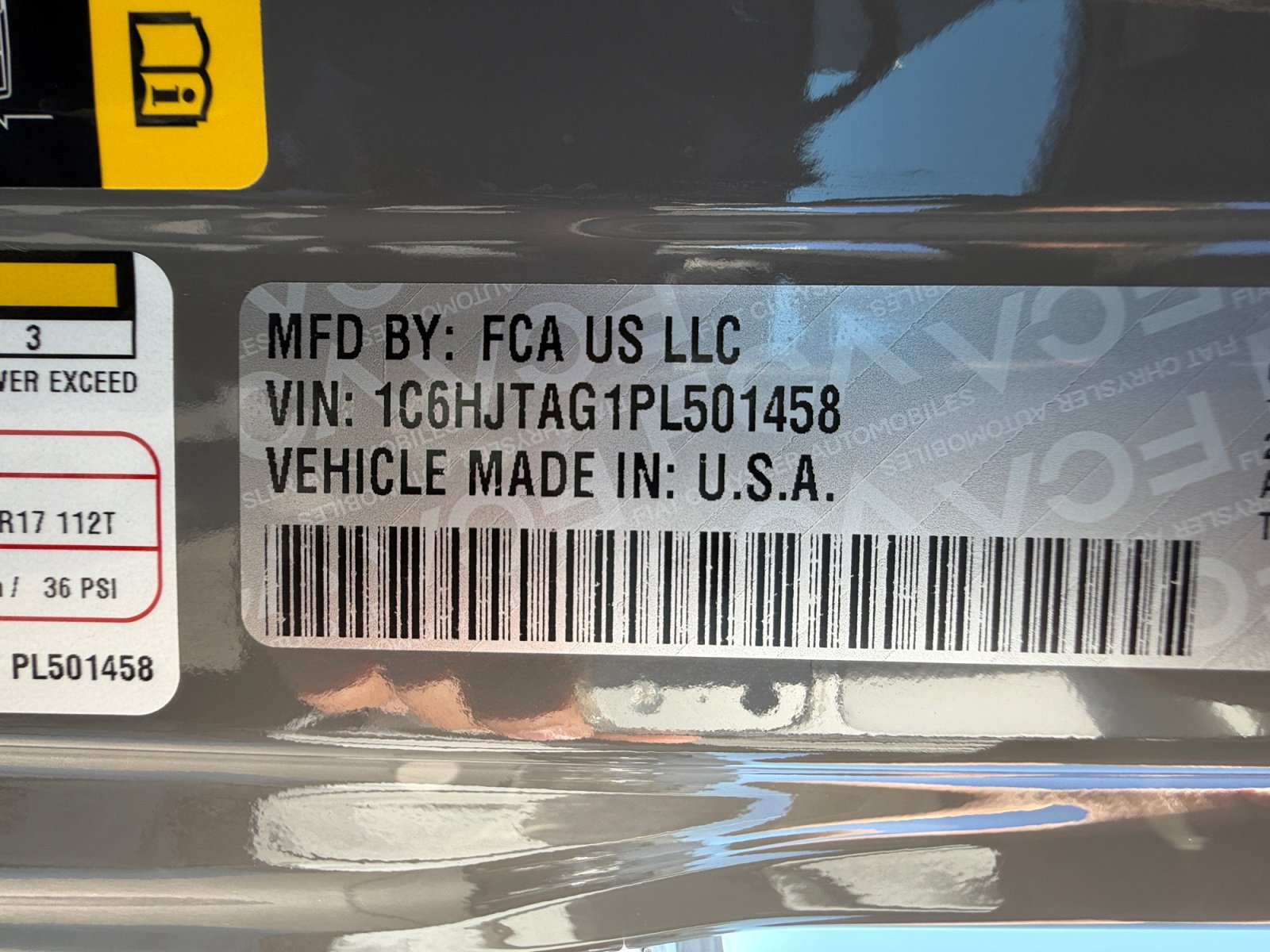 Used 2023 Jeep Gladiator Sport w/ Trailer Tow Package image 25