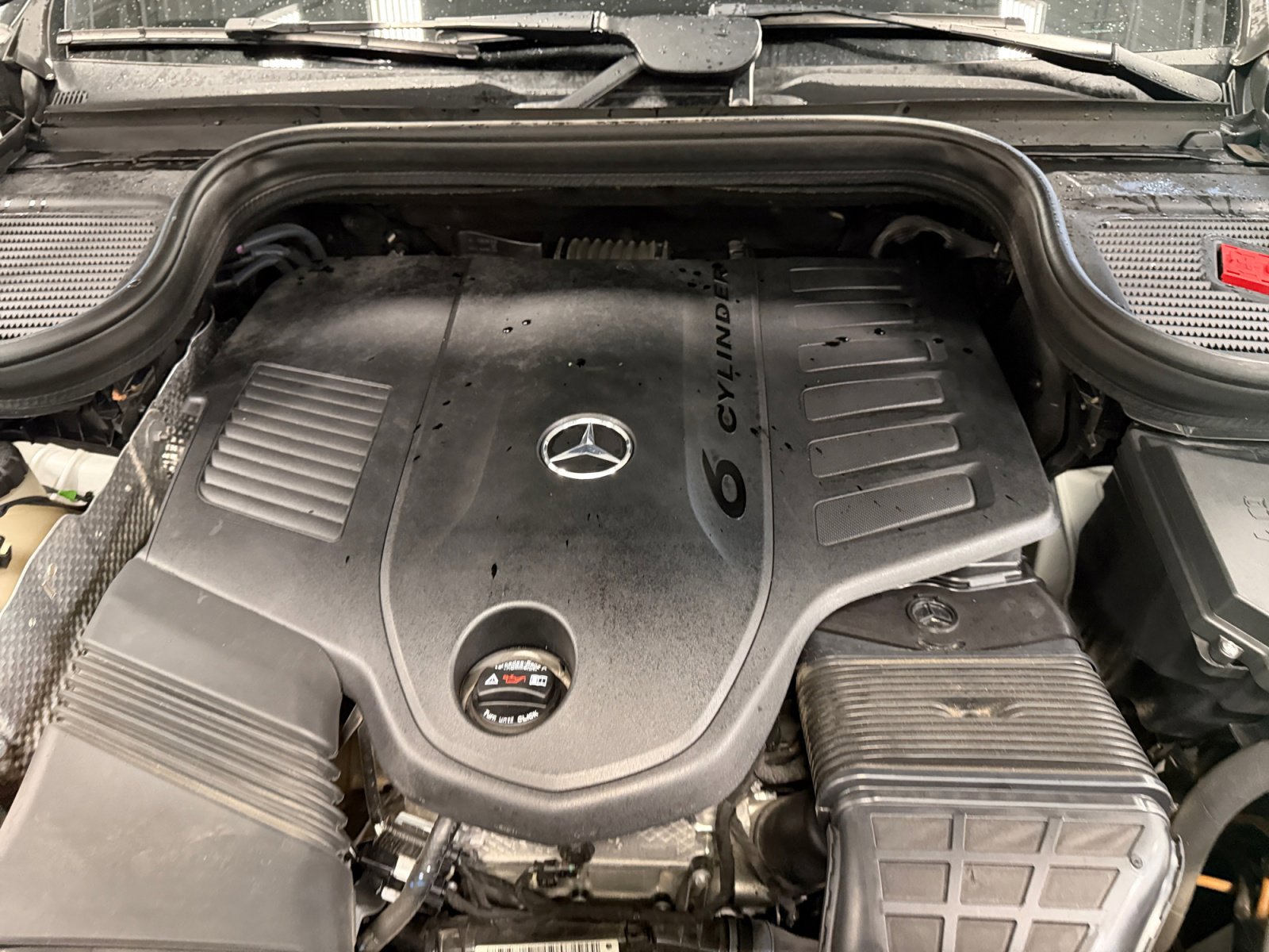 Used 2022 Mercedes-Benz GLS 450 4MATIC image 23