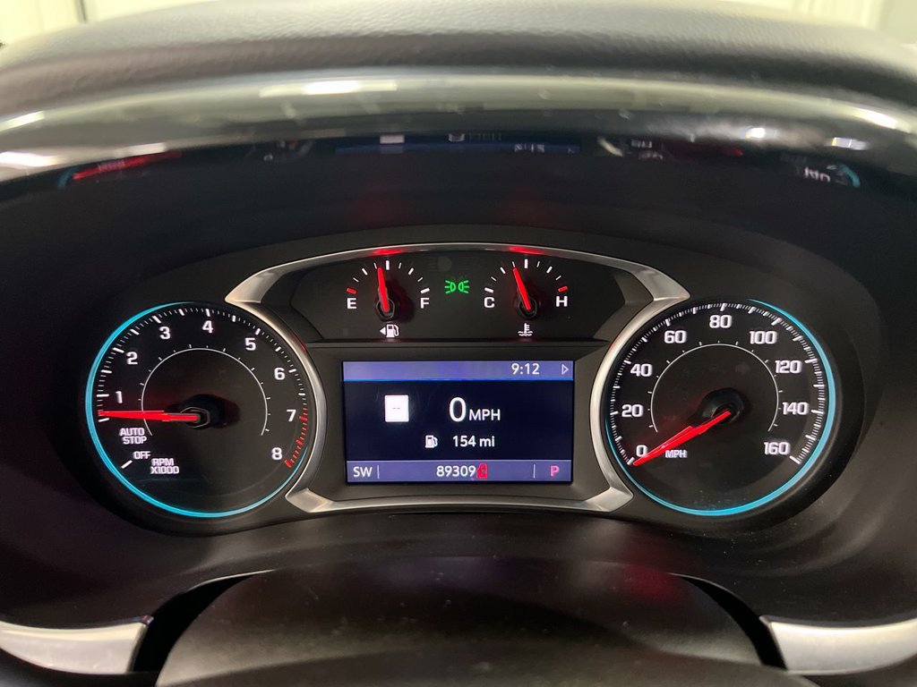 Used 2021 Chevrolet Traverse LT w/ LT Premium Package AWD/4WD image 12
