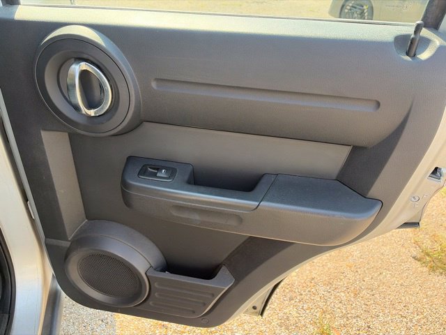 Used 2009 Dodge Nitro SE RWD image 18