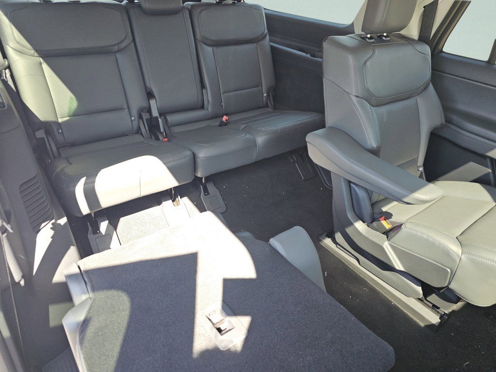 New 2026 Ford Expedition Max Active AWD/4WD image 5