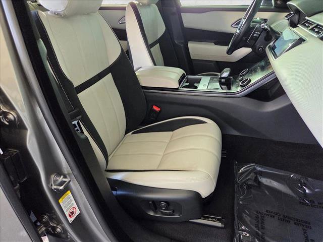Used 2021 Land Rover Range Rover Velar R-Dynamic S image 21