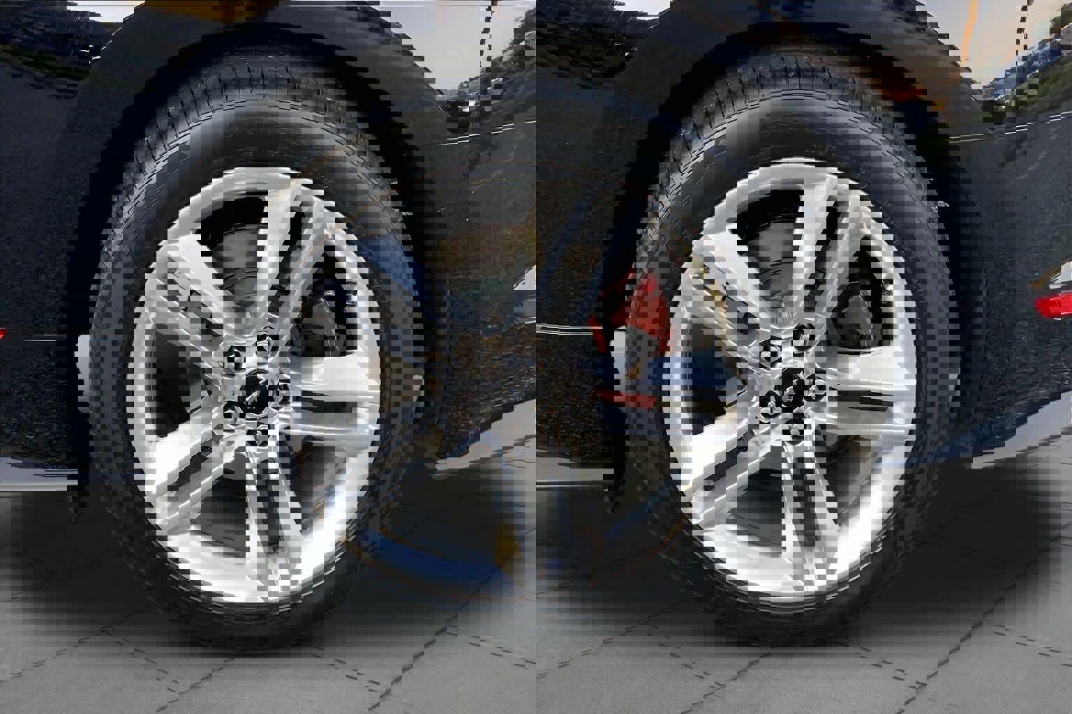 Used 2020 Ford Mustang Premium w/ Equipment Group 201A RWD image 10