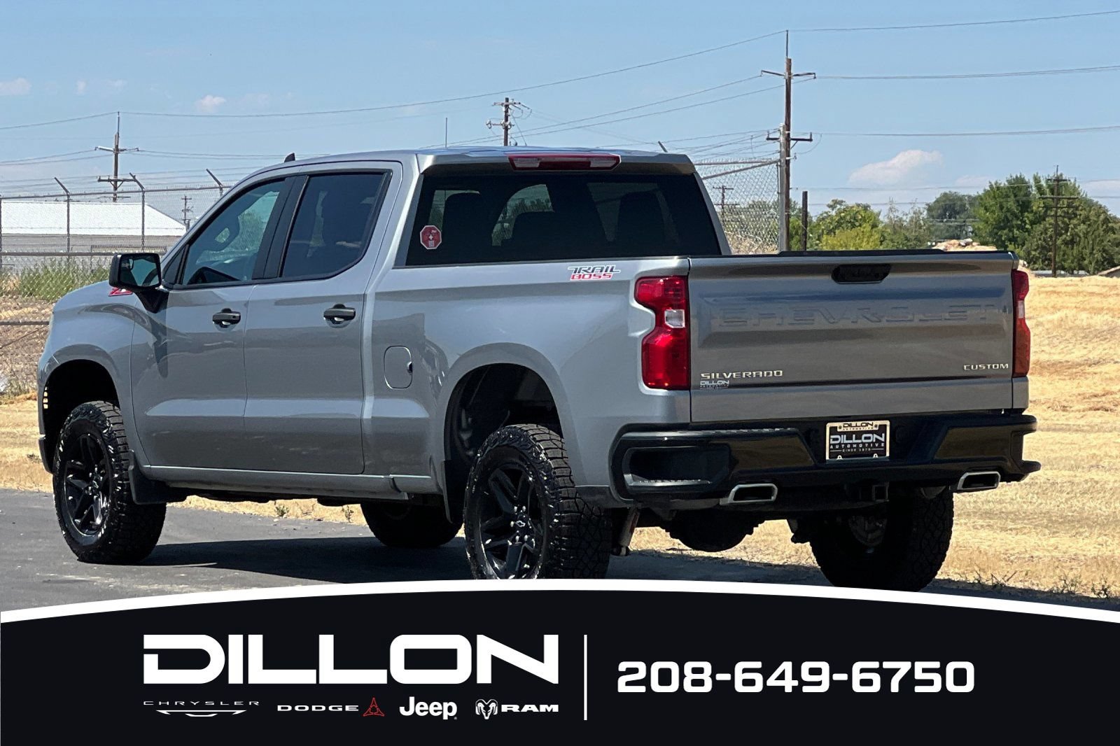 Used 2025 Chevrolet Silverado 1500 Custom Trail Boss AWD/4WD image 6
