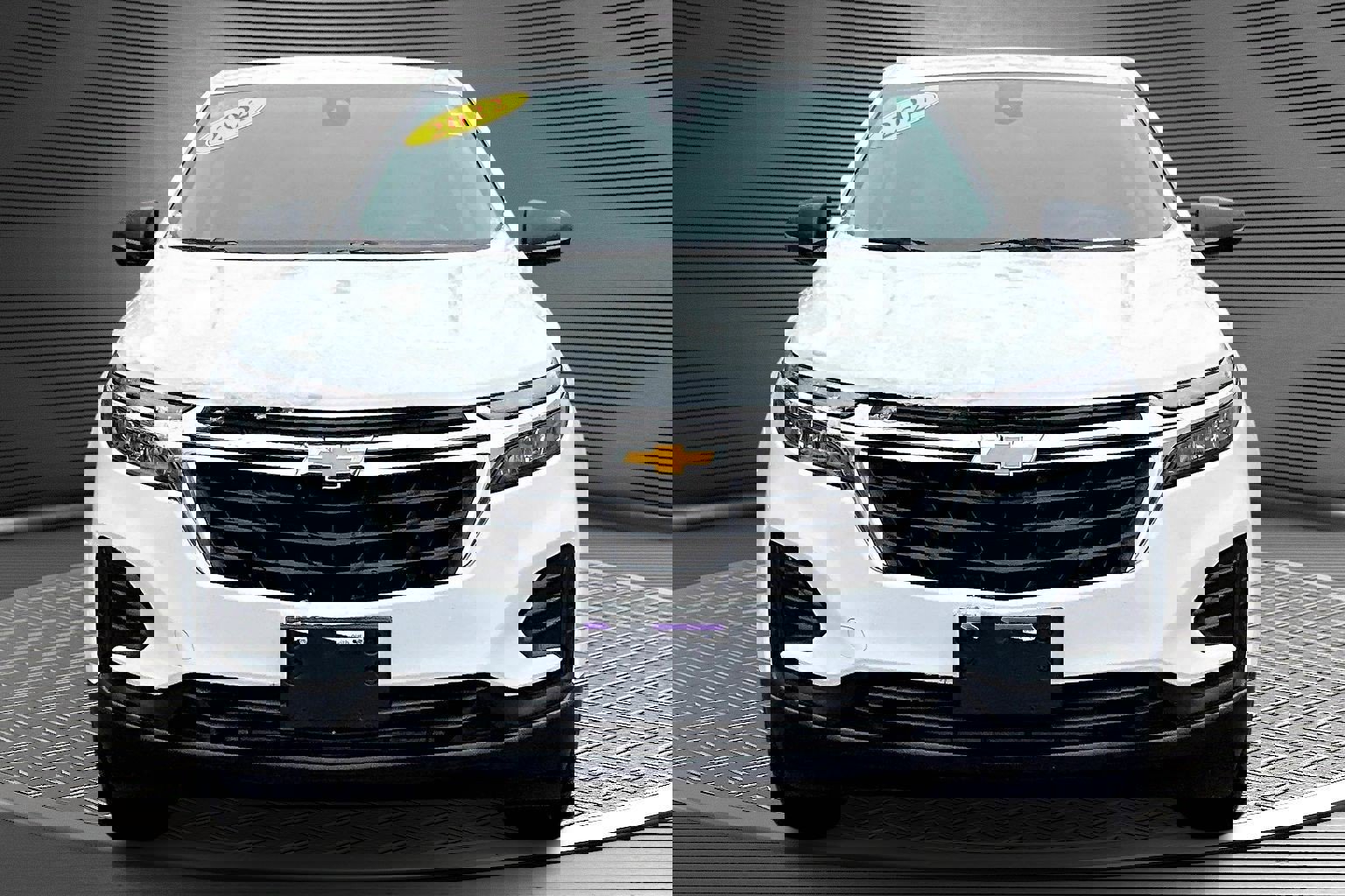 Used 2022 Chevrolet Equinox LS w/ LS Convenience Package image 2