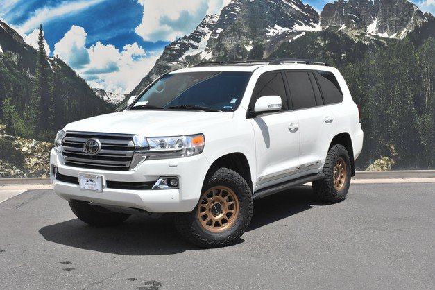 Used 2018 Toyota Land Cruiser AWD/4WD image 6