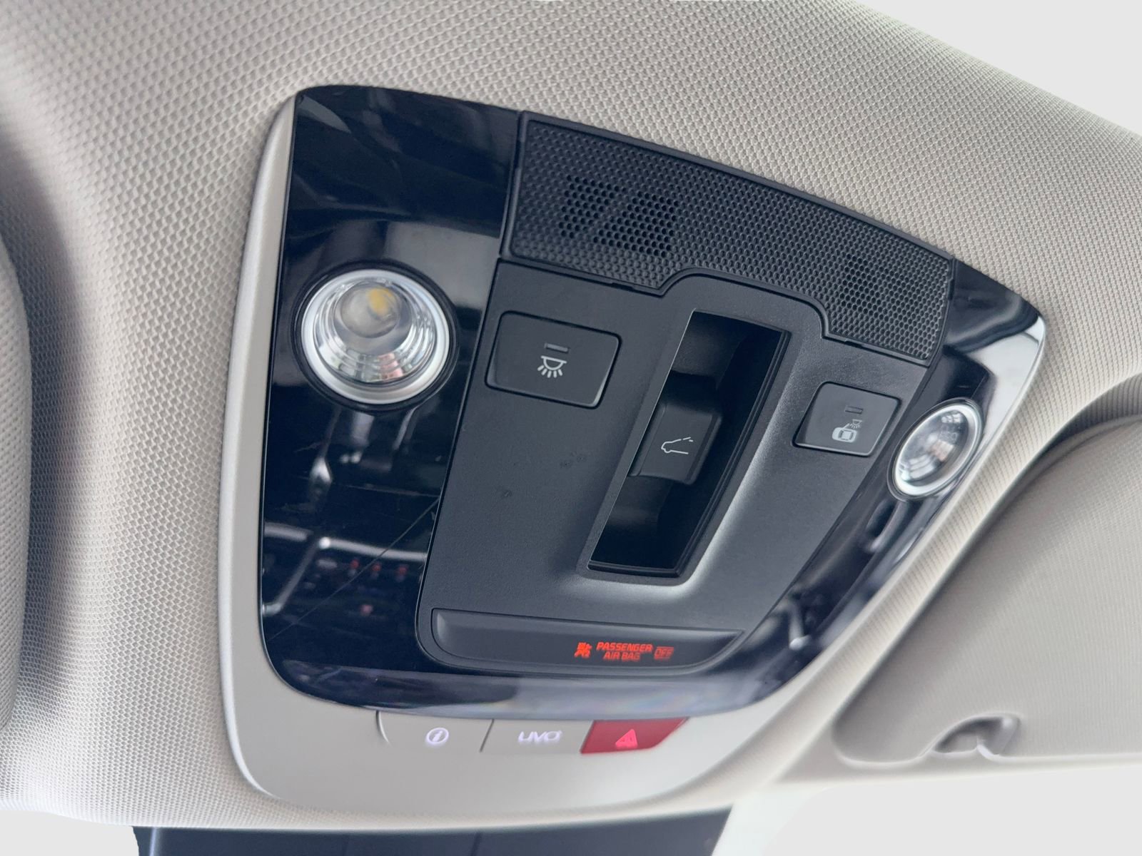 Used 2022 Kia Sorento SX image 35