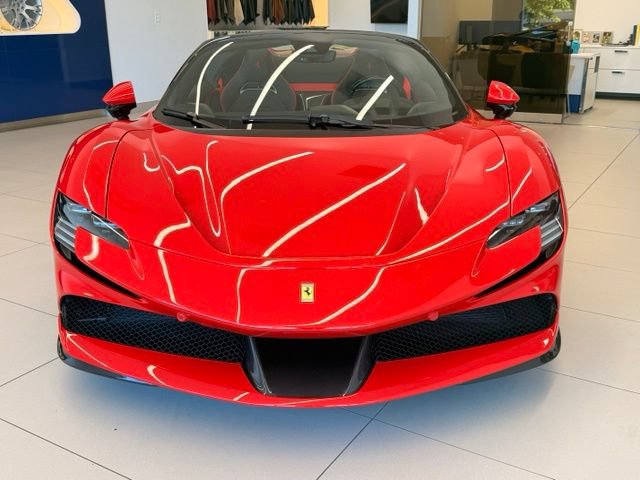 Used 2023 Ferrari SF90 Spider AWD/4WD image 3