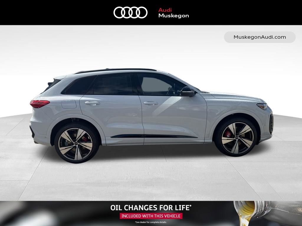 New 2026 Audi SQ5 Premium Plus AWD/4WD image 8