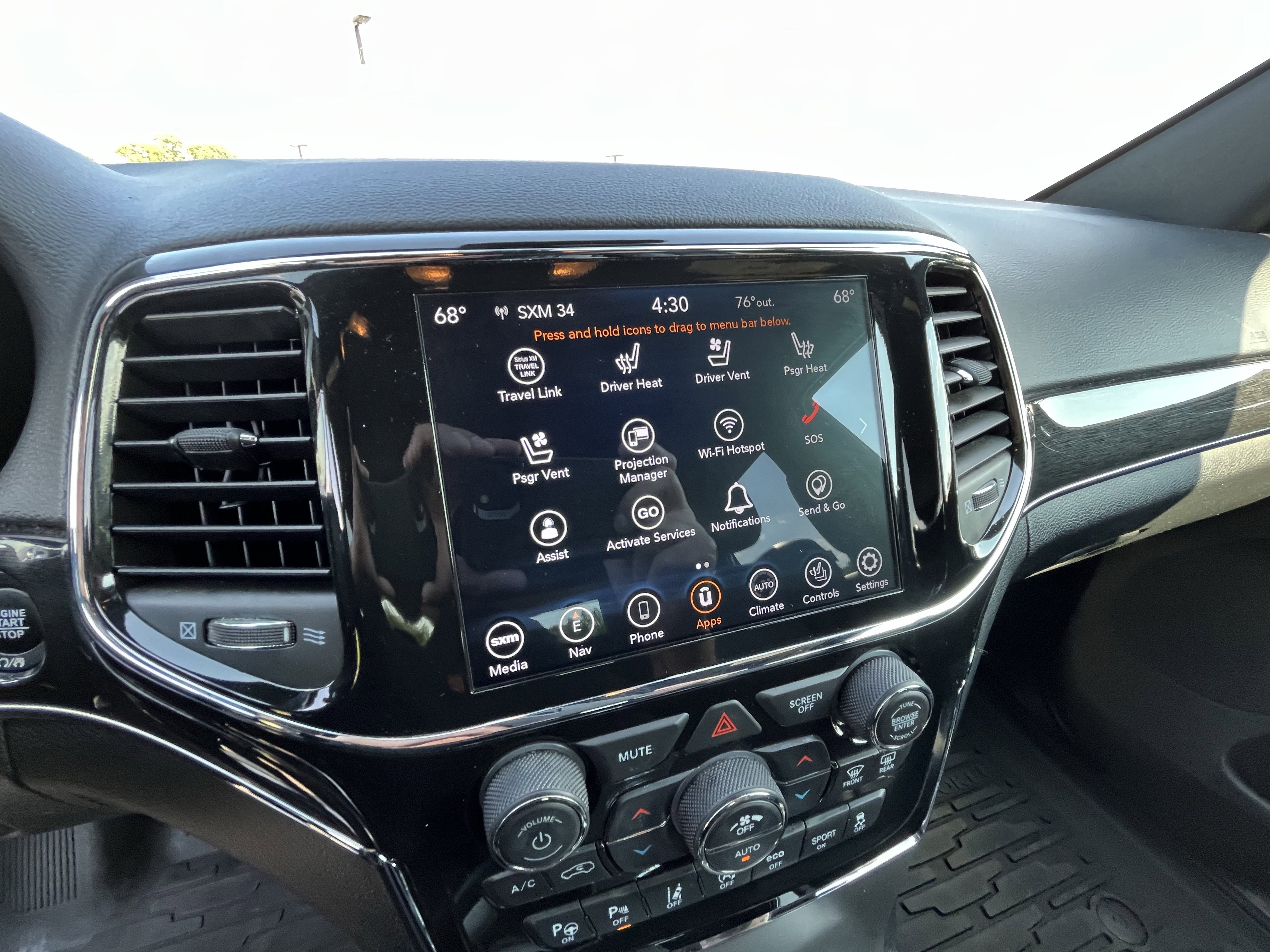 Used 2021 Jeep Grand Cherokee Trailhawk w/ Trailhawk Luxury Group AWD/4WD image 25