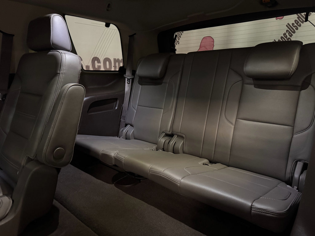 Used 2020 GMC Yukon Denali w/ Open Road Package image 25
