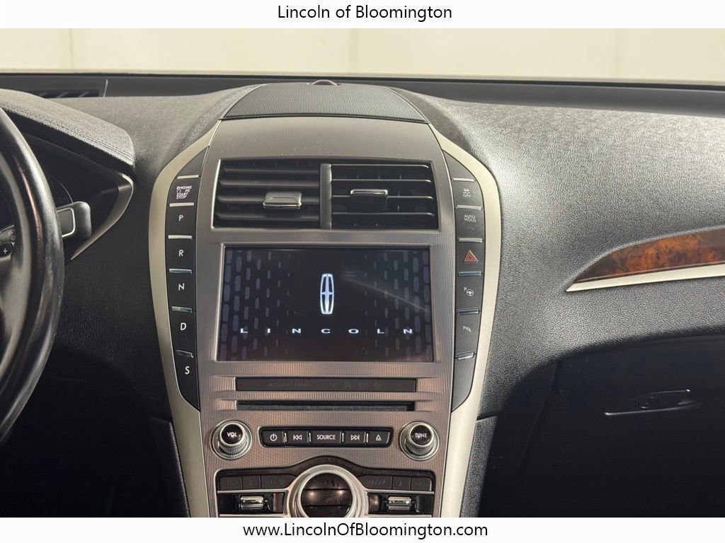 Used 2017 Lincoln MKZ Reserve w/ Technology Package FWD image 22
