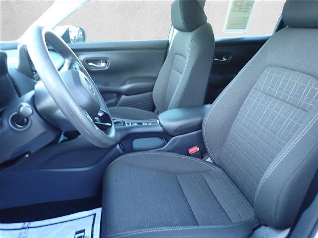 Used 2025 Honda HR-V LX image 11