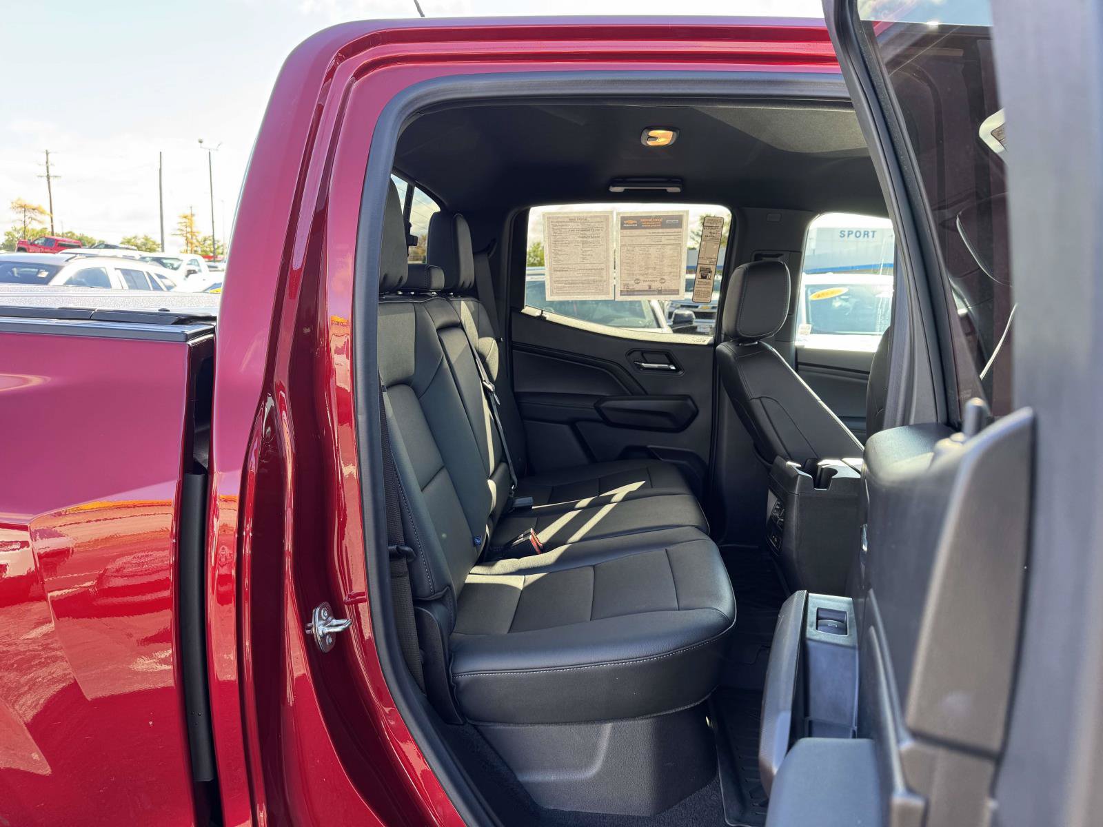 Used 2026 Chevrolet Colorado LT w/ LT Convenience Package AWD/4WD image 15