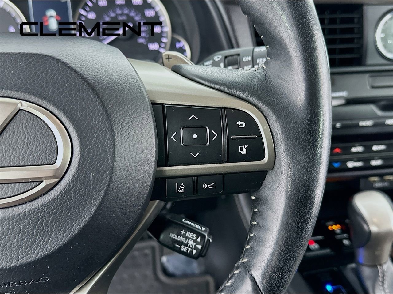 Used 2020 Lexus RX 350 AWD w/ Premium Package image 17