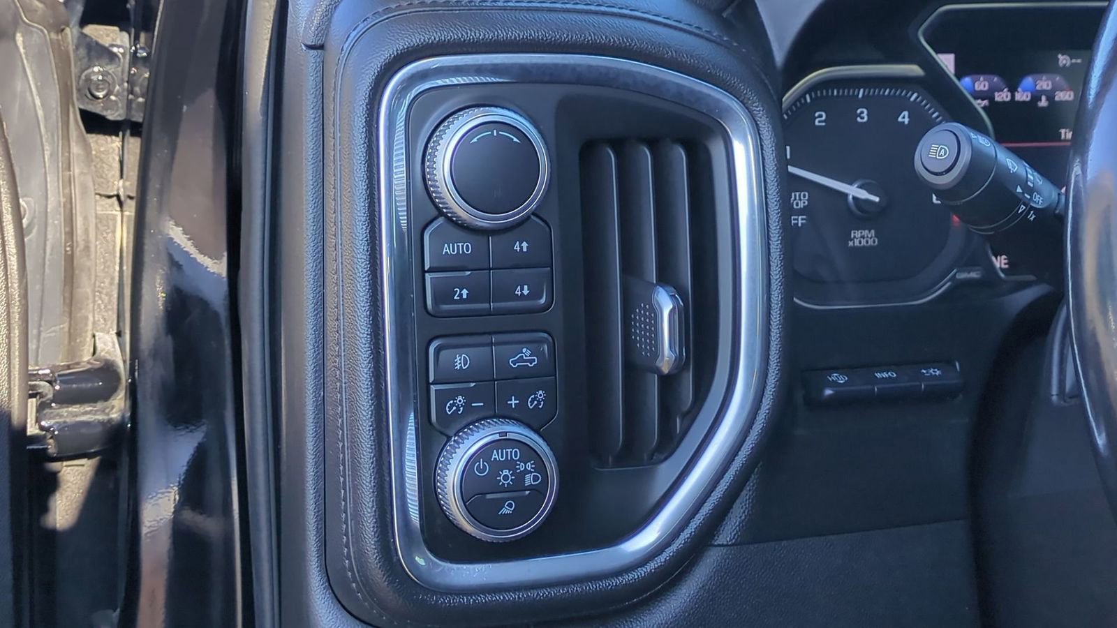 Used 2019 GMC Sierra 1500 Denali image 17