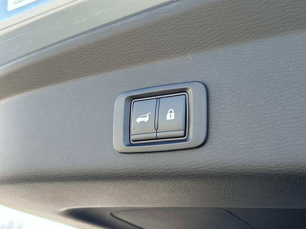 New 2026 Mitsubishi Outlander SE AWD/4WD image 12