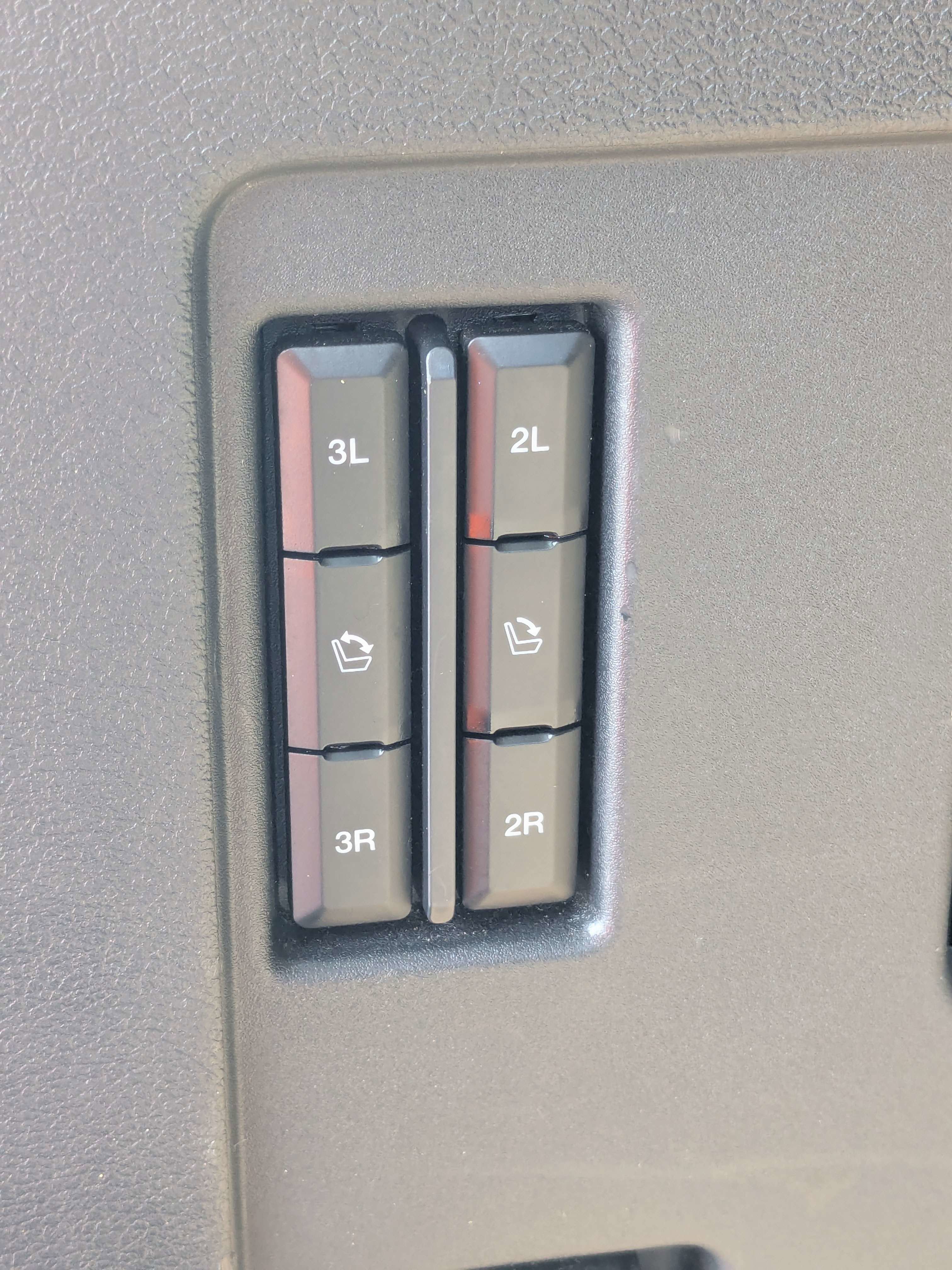Used 2024 Ford Expedition Max XLT AWD/4WD image 17