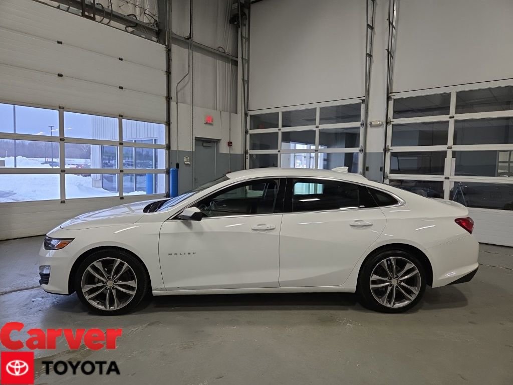 Used 2024 Chevrolet Malibu LT image 1