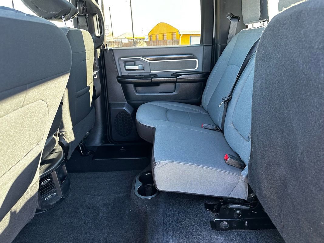 Used 2023 RAM 2500 Big Horn w/ Level 1 Equipment Group image 31