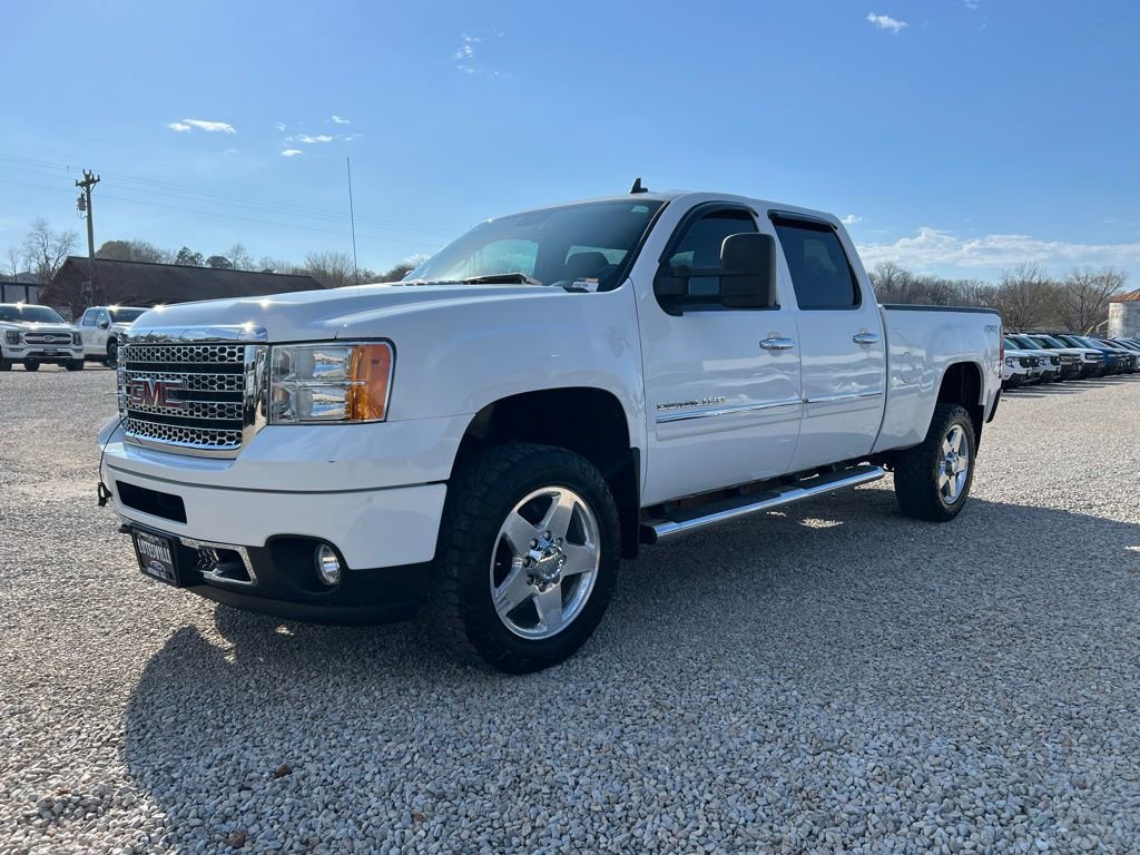 Used 2012 GMC Sierra 2500 Denali AWD/4WD image 3
