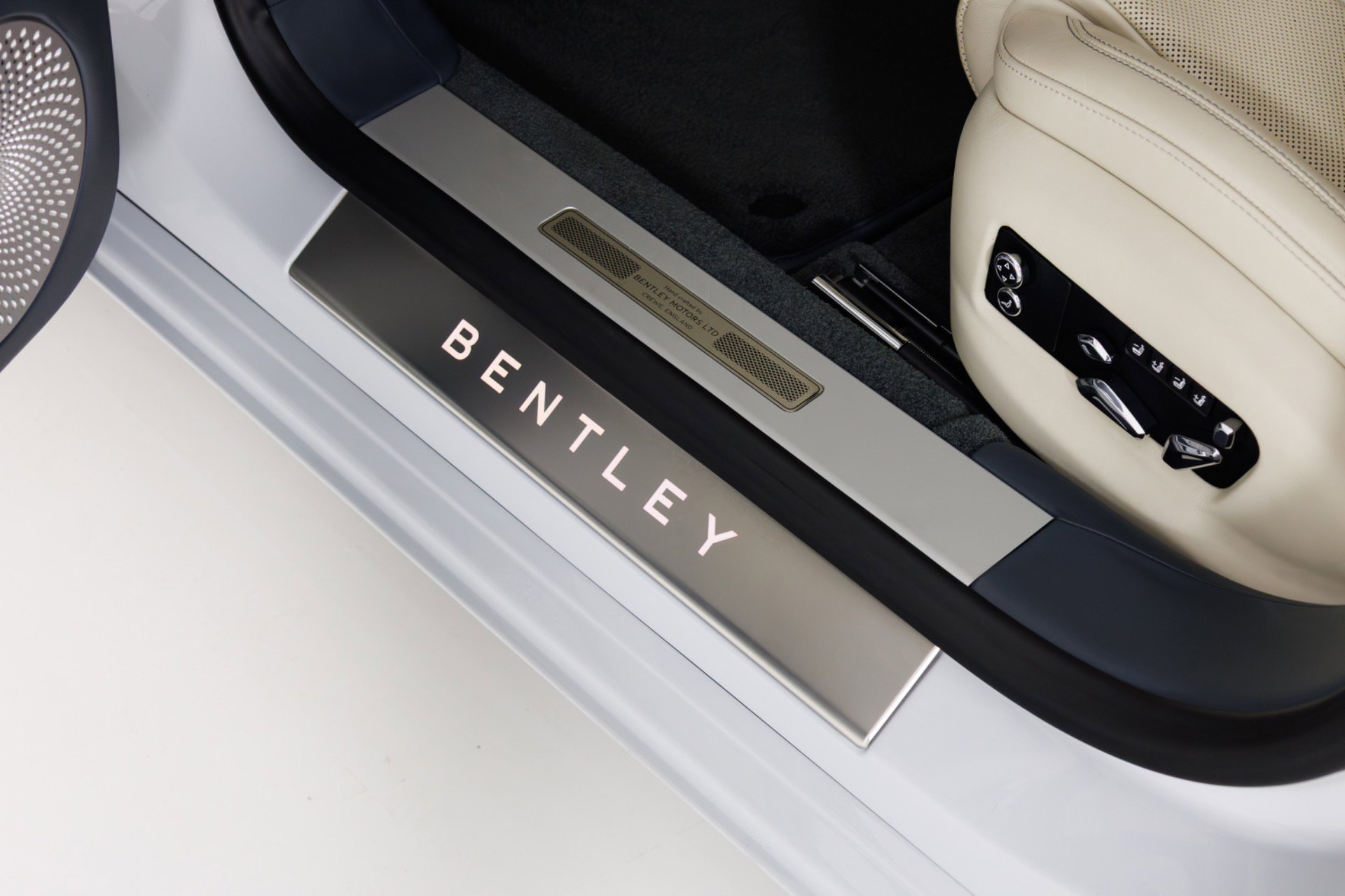 Used 2020 Bentley Flying Spur W12 AWD/4WD image 31