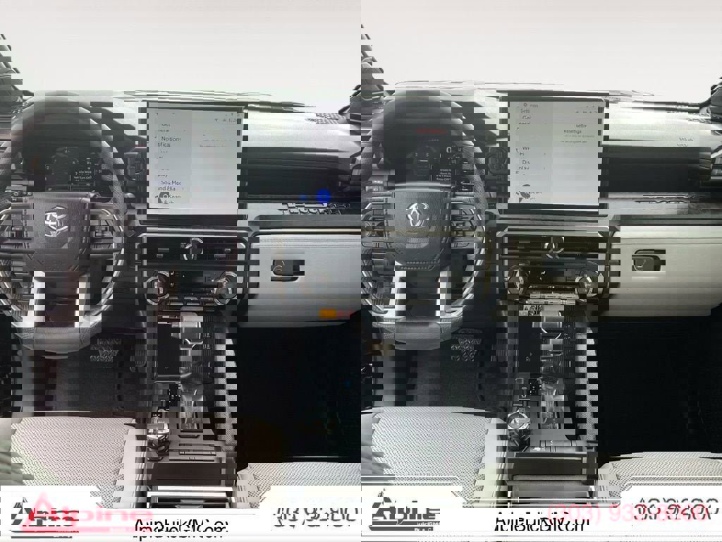 Used 2024 Toyota Tacoma Limited image 10