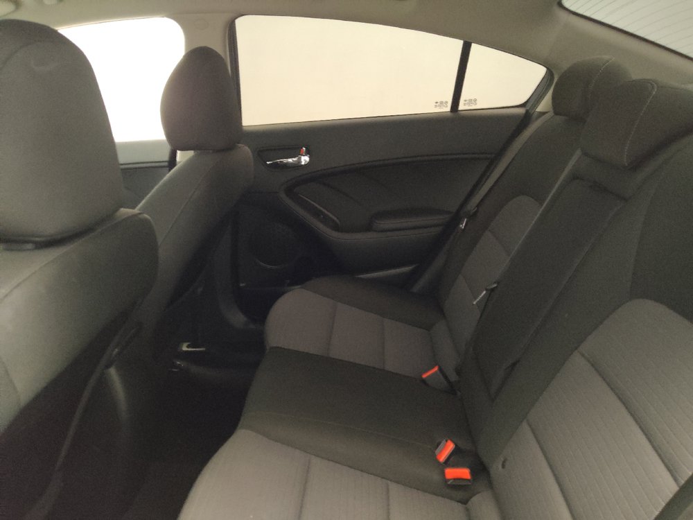 Used 2016 Kia Forte LX w/ LX Popular Plus Package FWD image 18