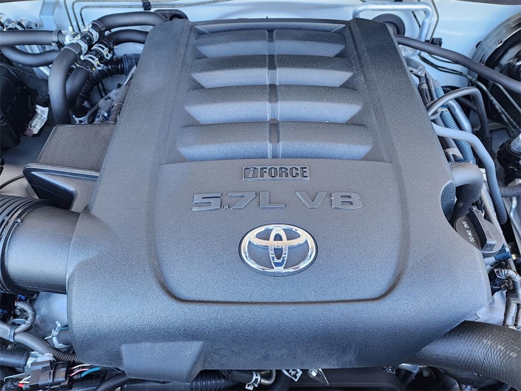 Used 2016 Toyota Sequoia SR5 image 25