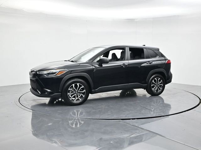 Used 2023 Toyota Corolla Cross S image 6