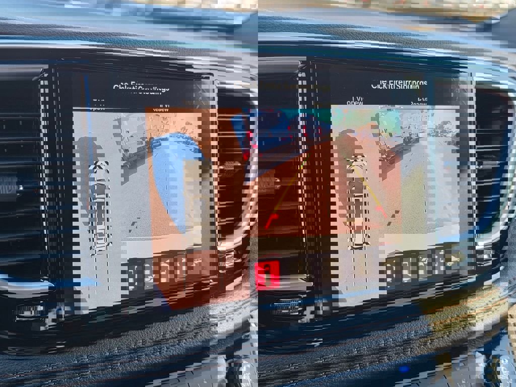 New 2026 Chrysler Pacifica Pinnacle image 17