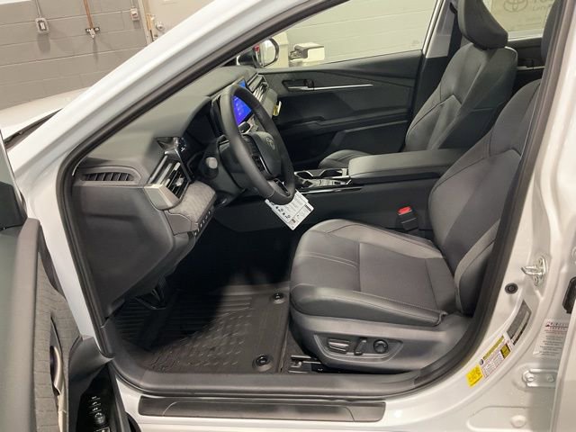 New 2026 Toyota Camry Hybrid image 10