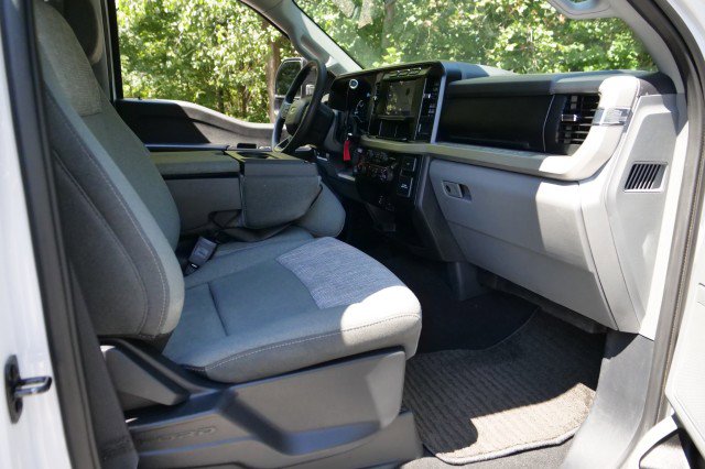 Used 2024 Ford F250 XLT w/ FX4 Off-Road Package image 34