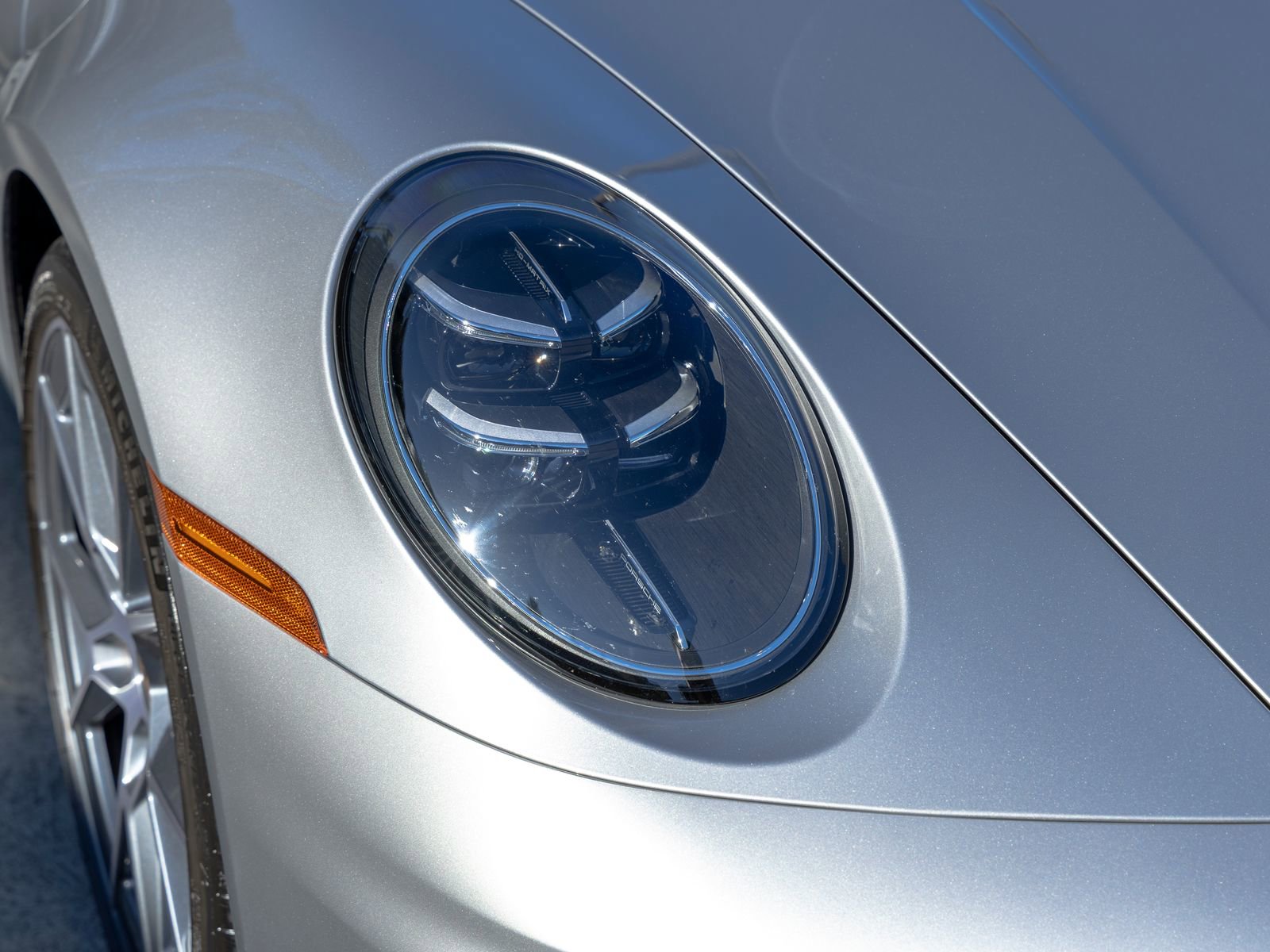 Used 2025 Porsche 911 Carrera T image 14