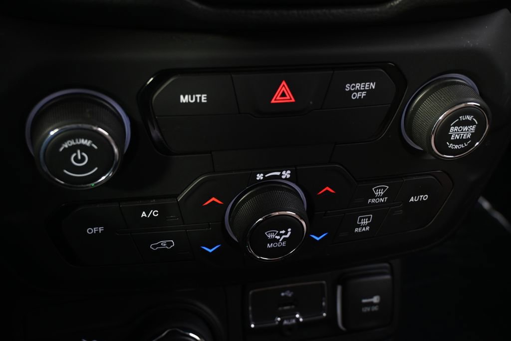Used 2018 Jeep Renegade Sport w/ Power & Air Group AWD/4WD image 28