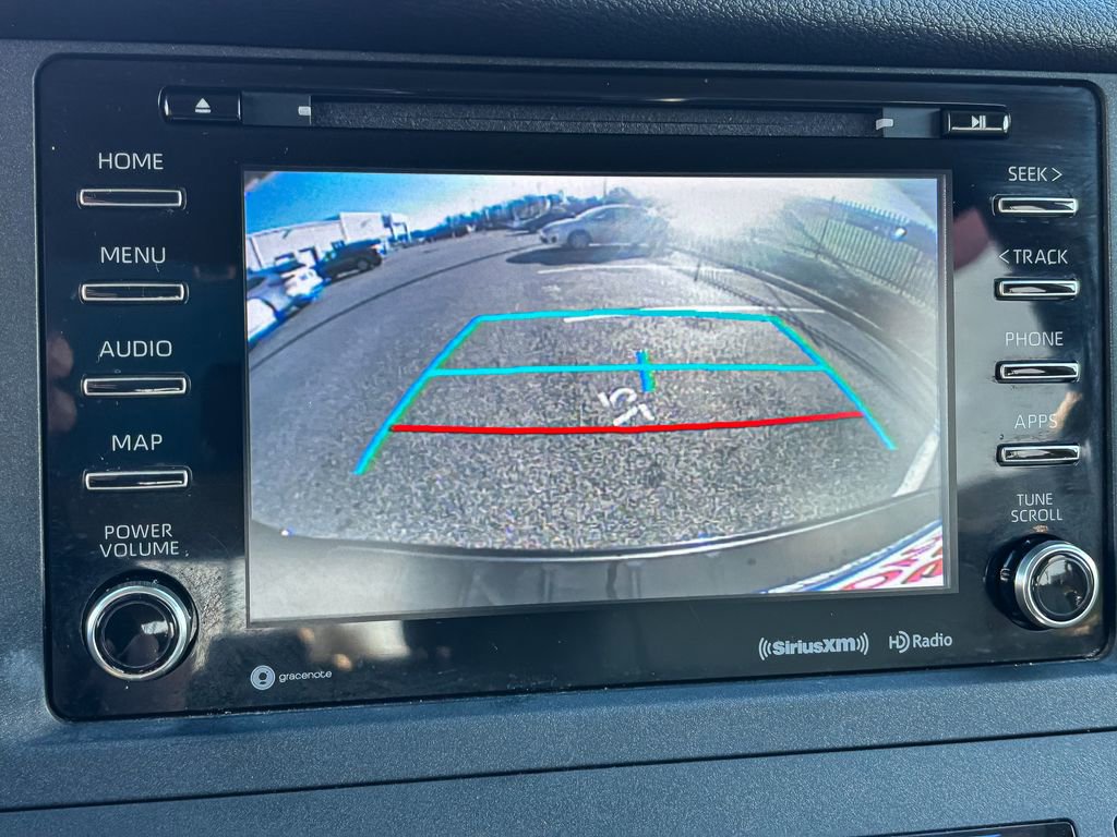 Used 2019 Toyota Sienna XLE image 33